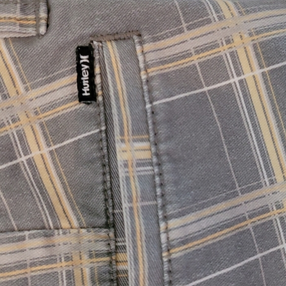 Hurley Plaid Shorts Grey Yellow Cotton Spandex 9 - Picture 5 of 6